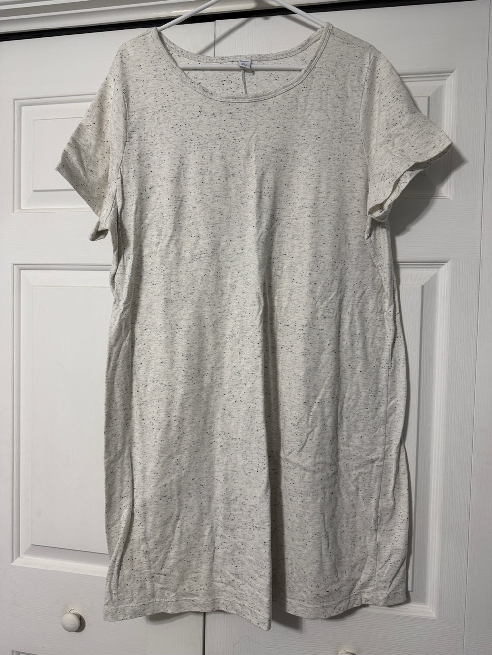Old Navy Cream Speckle Short Sleeve Midi T-Shirt Dress